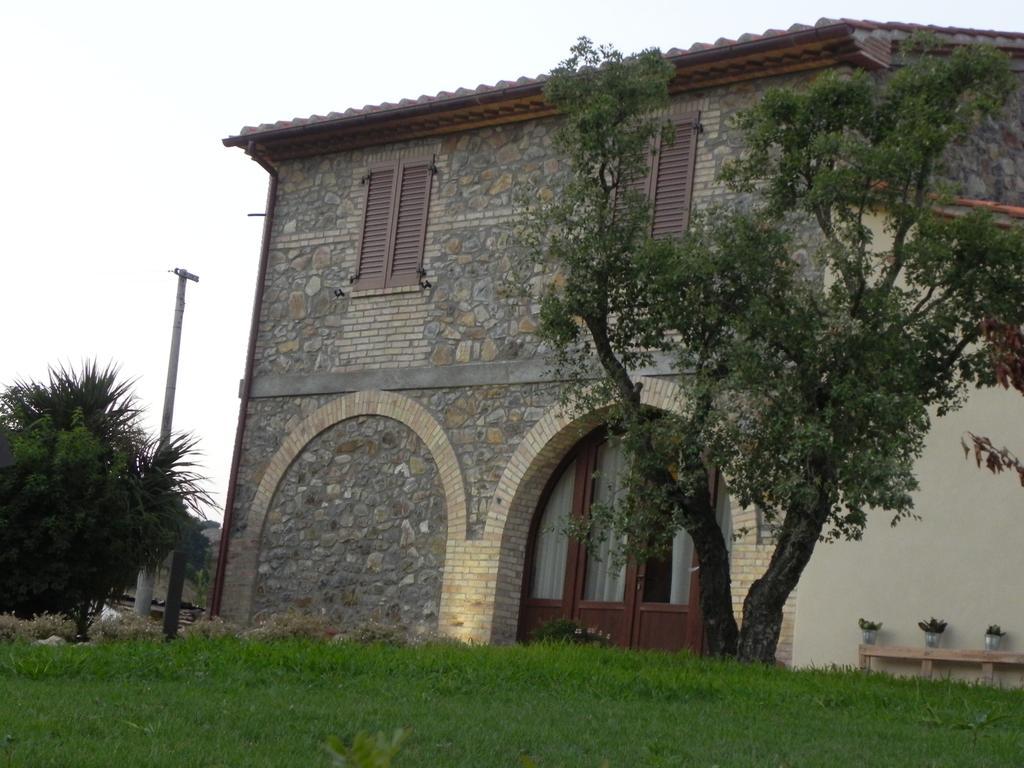 Agriturismo Sugheretello Semproniano Exterior photo